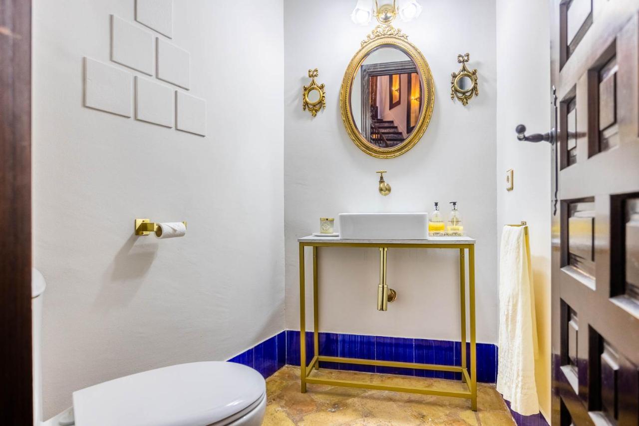 Casa Palacio Sxviii Con Piscina En Centro Historico De Sevilla Exteriör bild